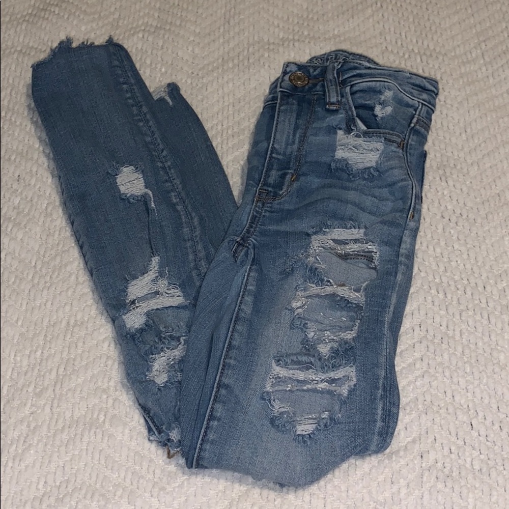 American Eagle Distressed Jeans
